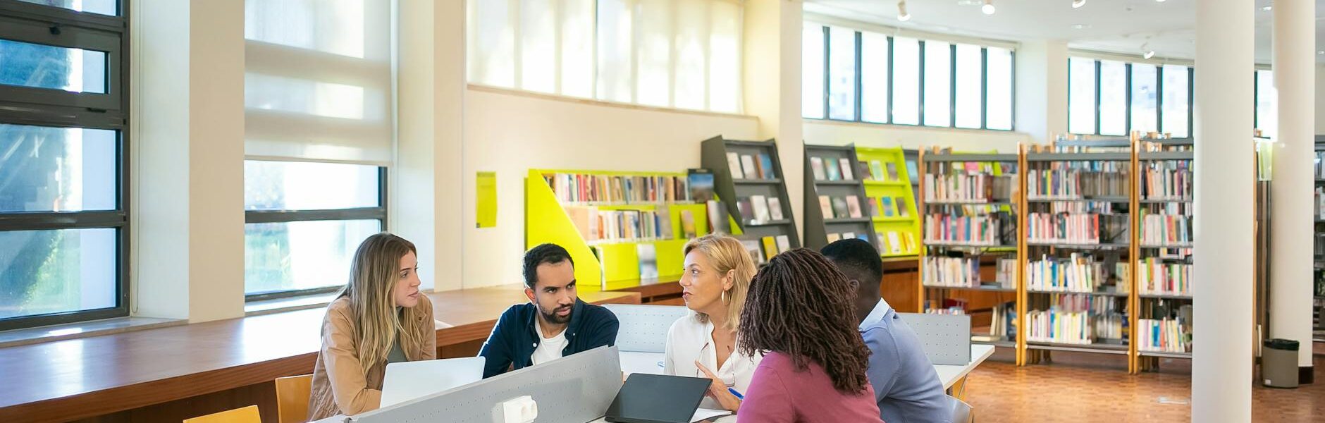knowledge sharing in professional communities
